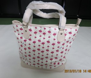 个性花朵手提包